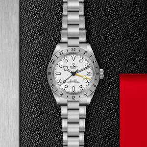 Black Bay Pro M79470-0004