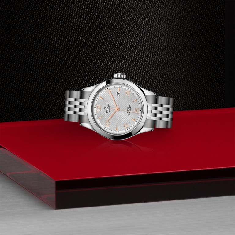 TUDOR 1926 M91350-0001