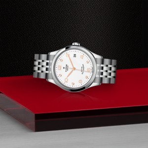 TUDOR 1926 M91450-0013