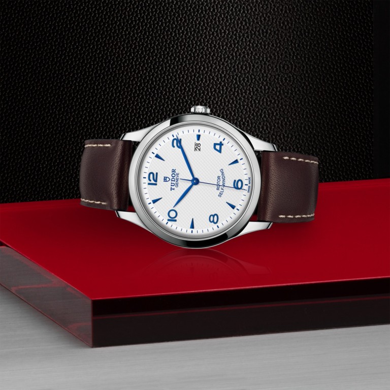 TUDOR 1926 M91650-0010