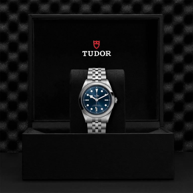 TUDOR Black Bay 41 M79680-0002