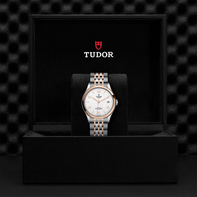 TUDOR 1926 M91451-0009