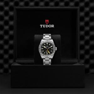 TUDOR Black Bay Pro M79470-0001