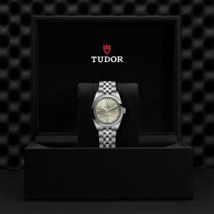 TUDOR Black Bay 31 M79600-0003