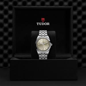 TUDOR Black Bay 41 M79680-0006