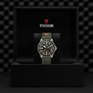 Pelagos FXD GMT M2542G247NU-0002