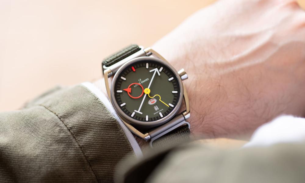 La Semaine Louis Erard x Alain Silberstein Khaki日期星期腕錶，限量178只