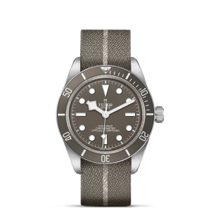 Black Bay 58 925 M79010SG-0002