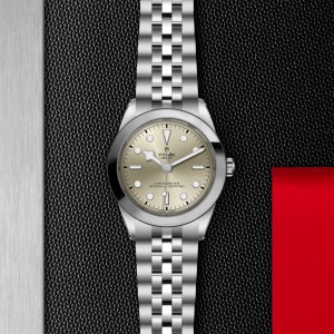 Black Bay One 39 M79660-0003