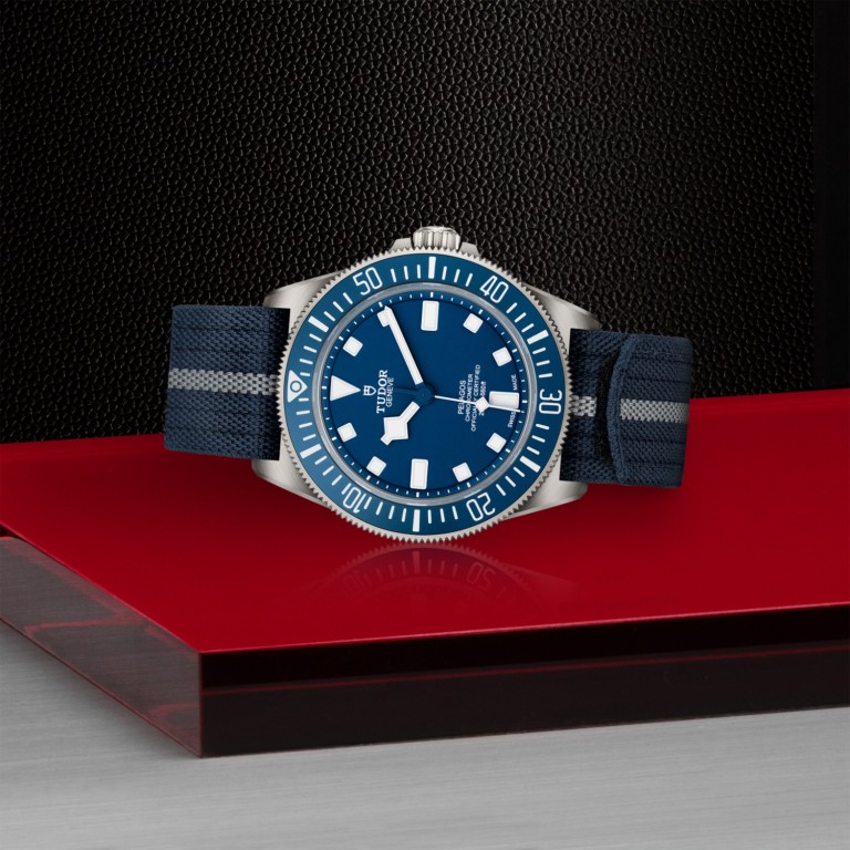 Pelagos FXD M25707B-26-0001