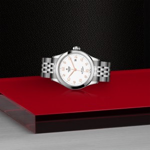 TUDOR 1926 M91350-0013