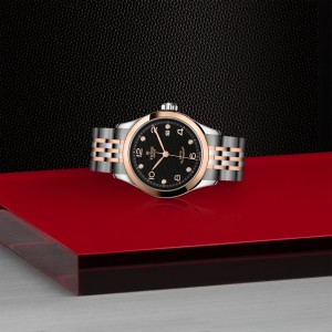 TUDOR 1926 M91351-0004
