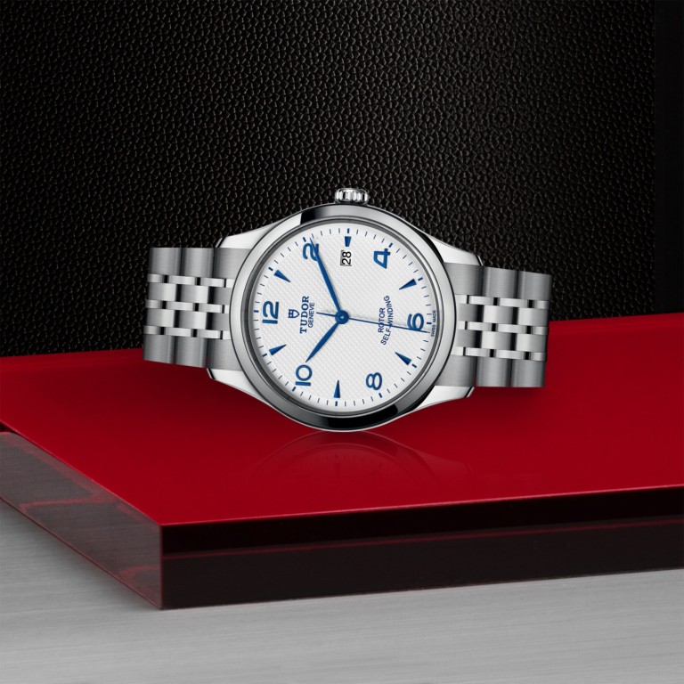 TUDOR 1926 M91550-0005