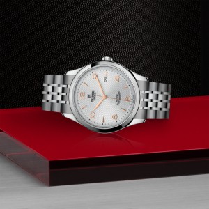 TUDOR 1926 M91650-0001