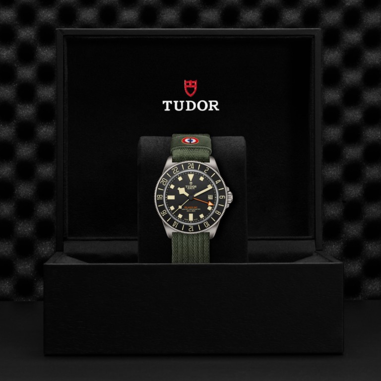 Pelagos FXD GMT M2542G267NU-0002