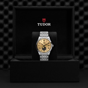 TUDOR 1926 Luna M91560-0001